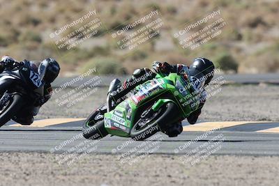 media/Oct-05-2025-CVMA (Sun) [[beeef4f201]]/Race 2-Supersport Middleweight/